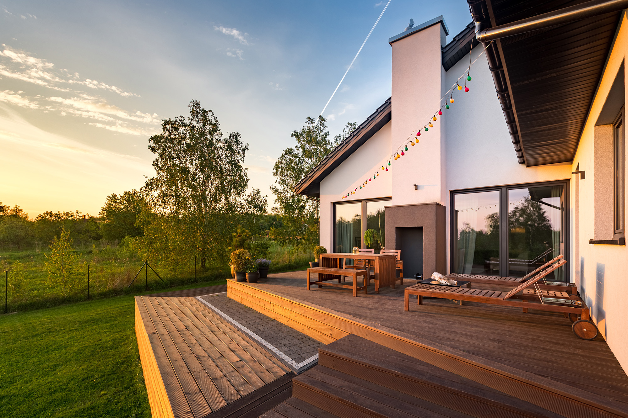 Is Now a Good Time to Become a Real Estate Agent?