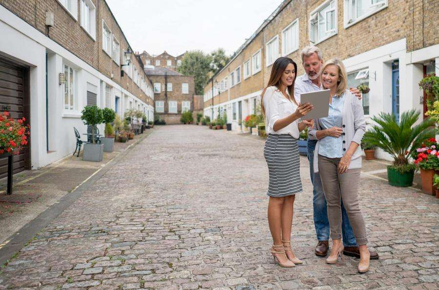 How to Become a Real Estate Agent | The 5 Steps
