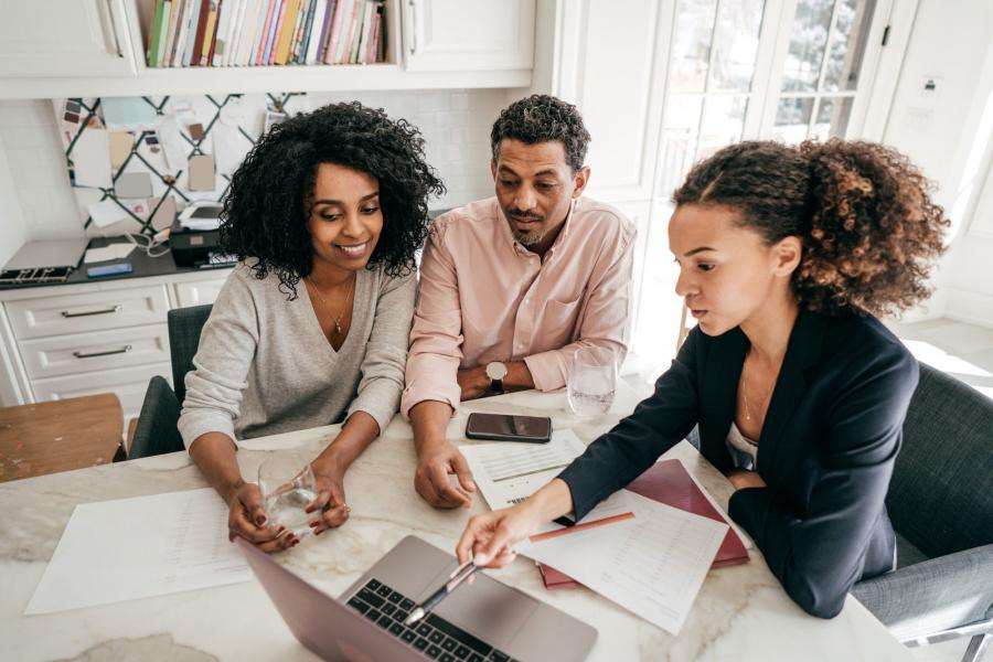 5 Skills Successful Real Estate Agents Need