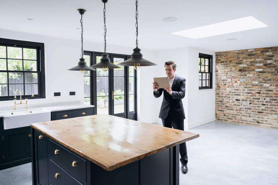 The Hidden Truth About Becoming a Real Estate Agent
