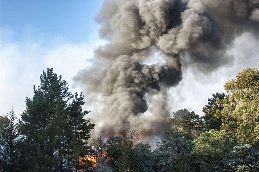 How to Talk to Homebuyers About Wildfire Risk