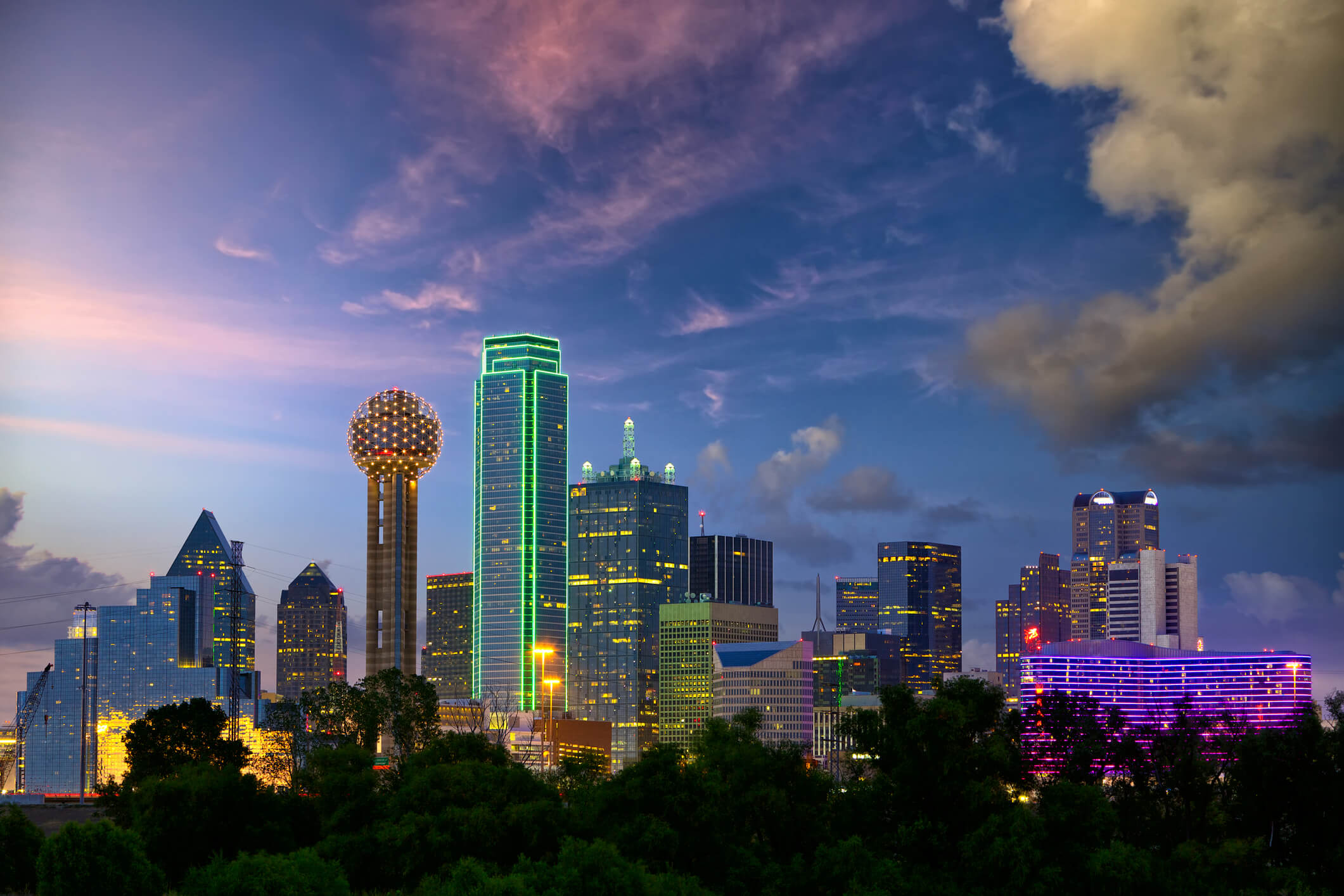 Retired Dallas Cowboys prove it’s never too late to make a career change into real estate.