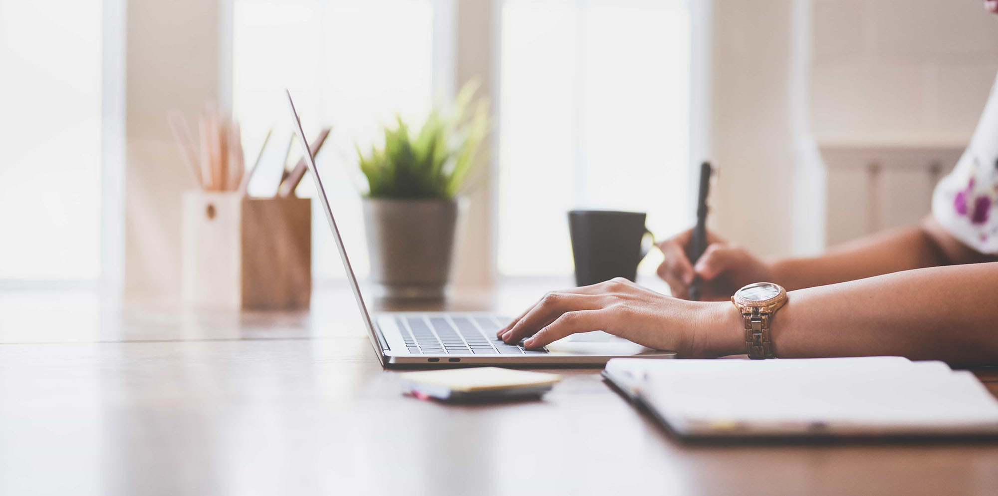How Can Real Estate Agents Become Residential Property Managers?