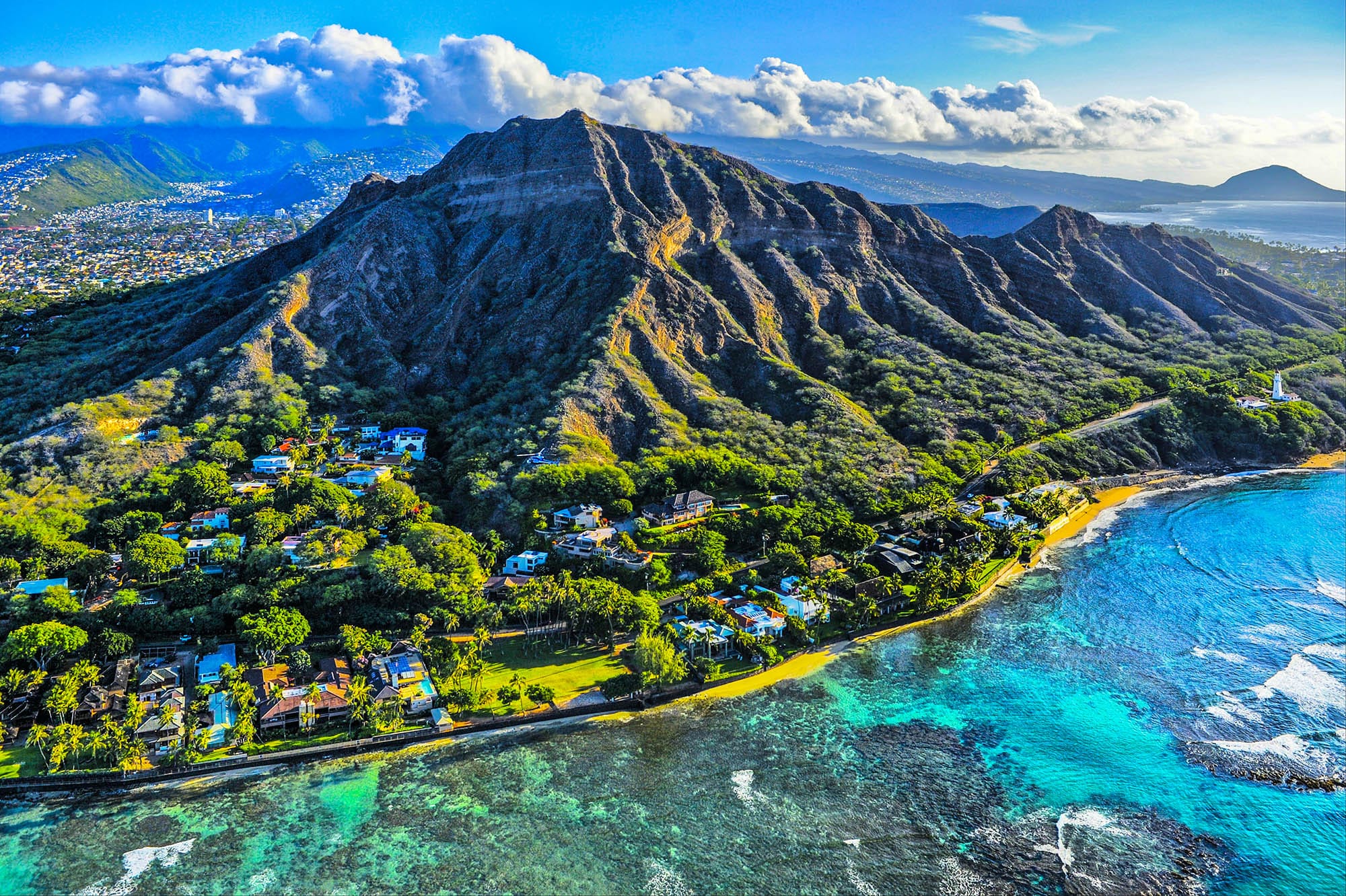 Hawaii’s 5 Most Luxurious Vacation Home Listings
