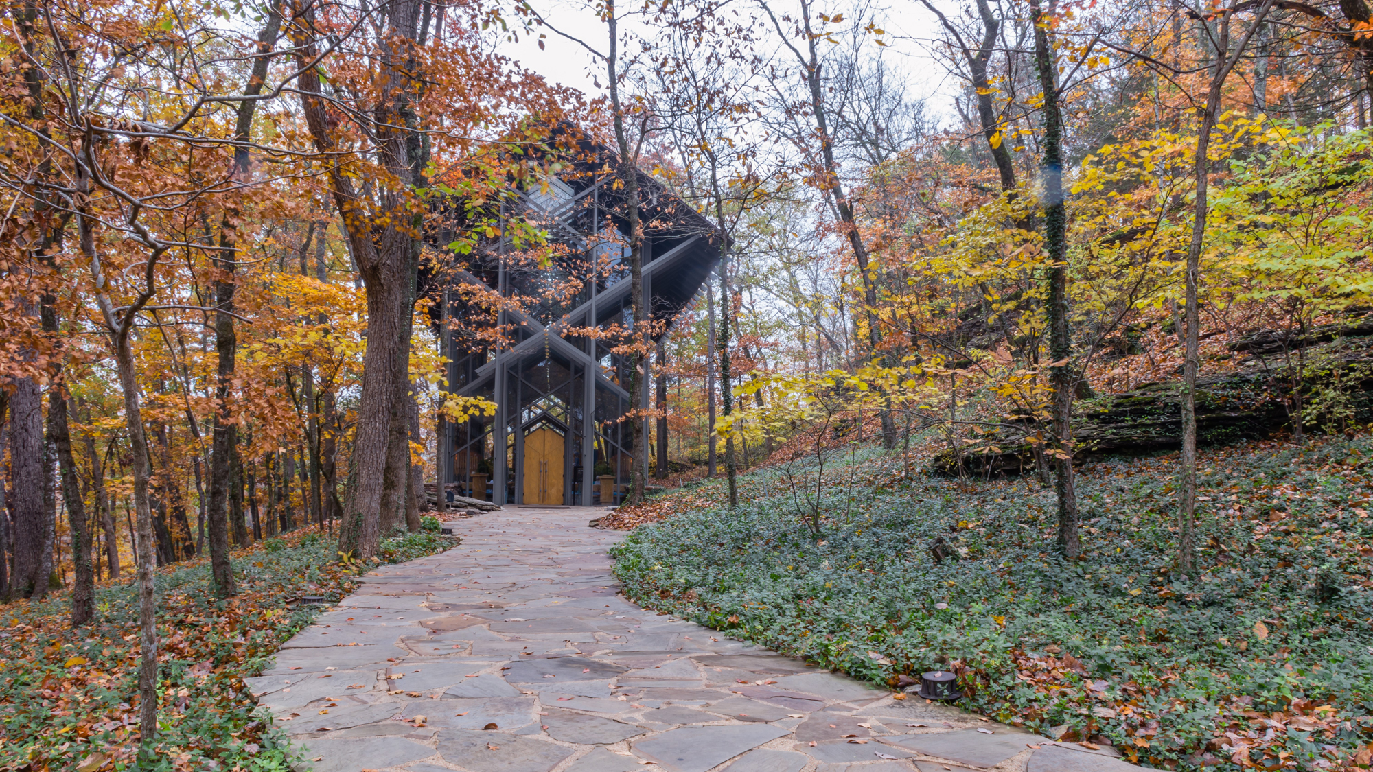 The Shockingly Well-Preserved Architecture of Eureka Springs