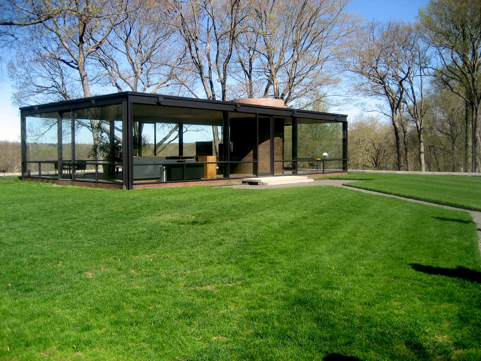 Peer Into Connecticut’s Famous Glass House