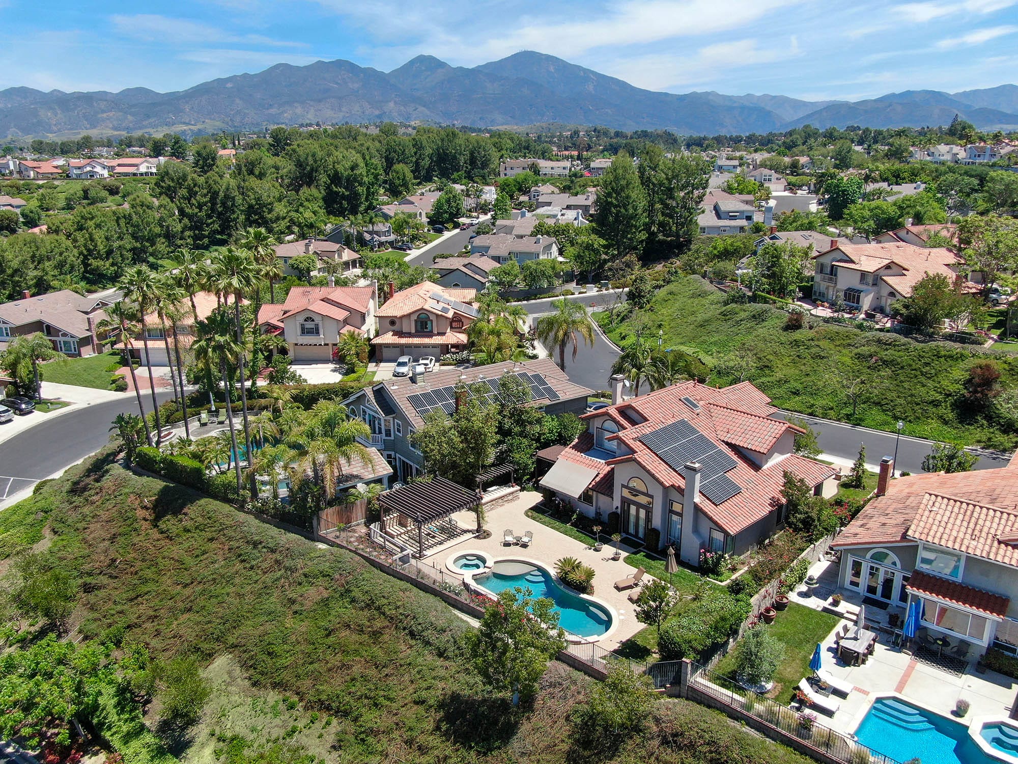 California Legislators Want to Help First-Time Homebuyers