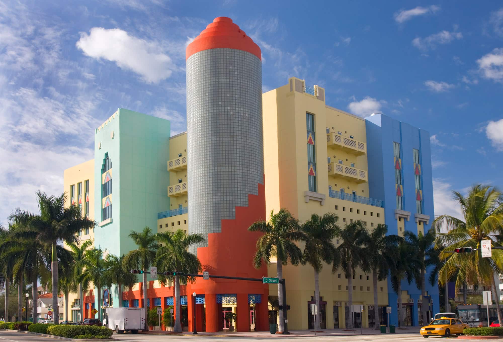 art deco hotel