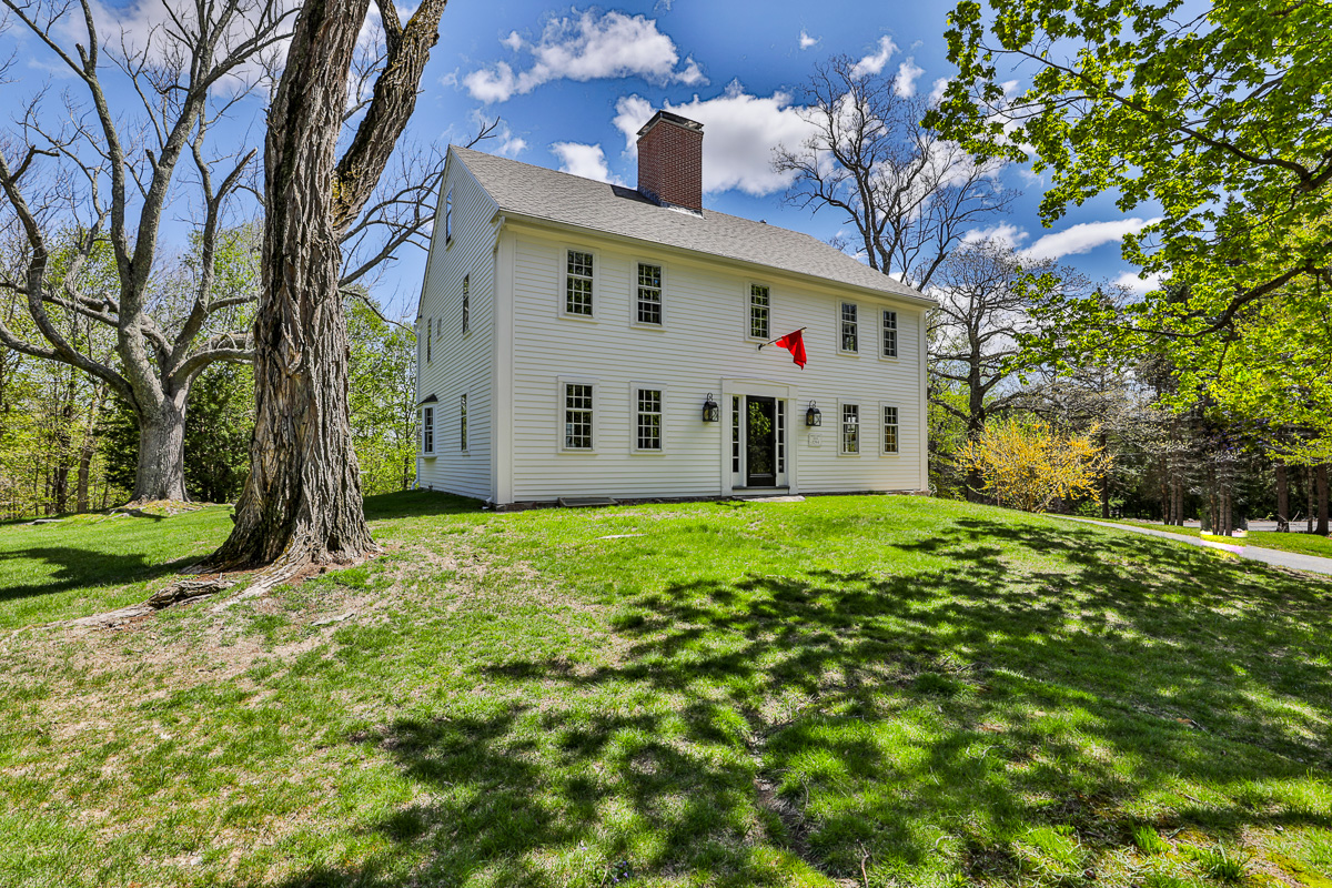 Federal Farmhouse