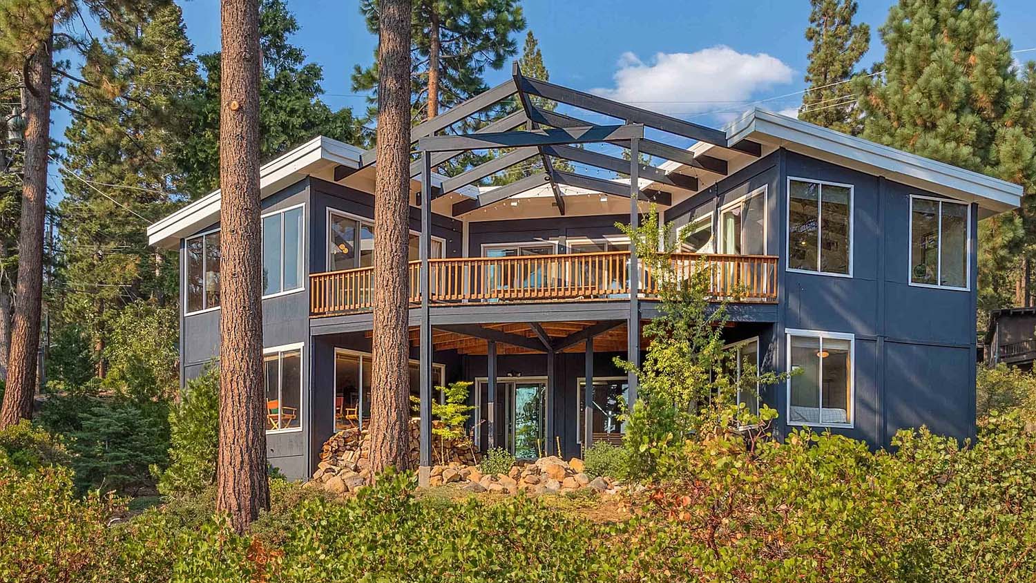Tahoe City Lake Home