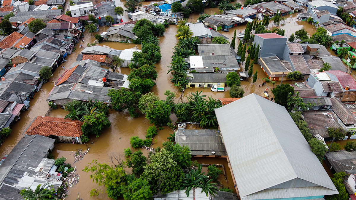 Natural Disasters and Real Estate