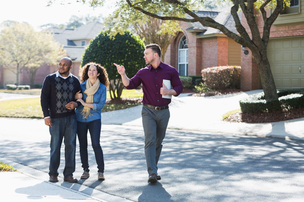 successful-real-estate-agents