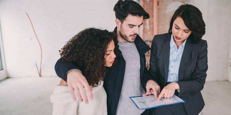 Stay safe as a real estate agent with these tips and tricks.