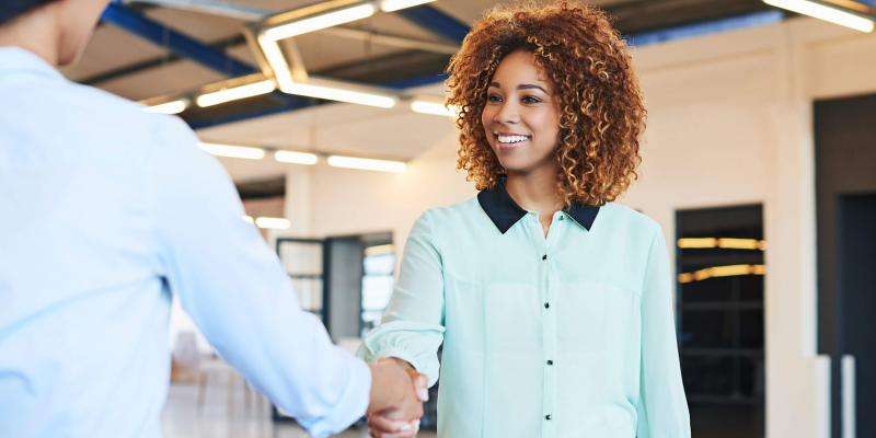 Learn how to choose the right broker as a new real estate agent.