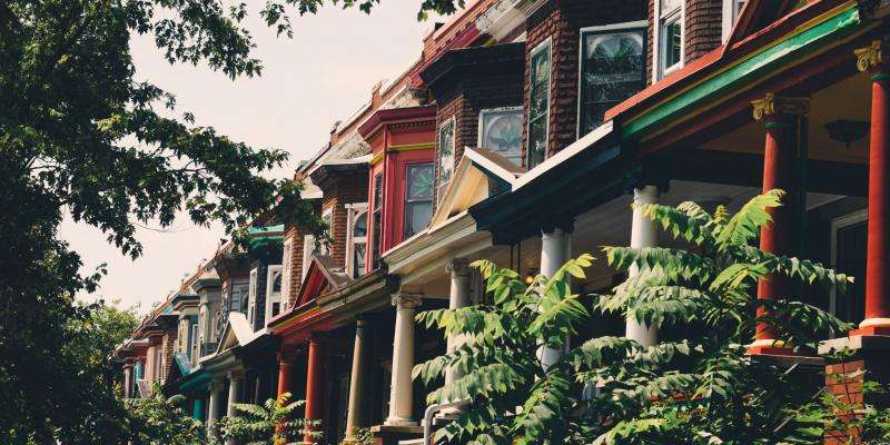 We break down how quickly you can get your Maryland real estate license thanks to The CE Shop’s award-winning education. 