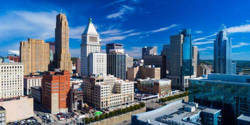 We break down how quickly you can get your Ohio real estate license thanks to The CE Shop’s award-winning education.