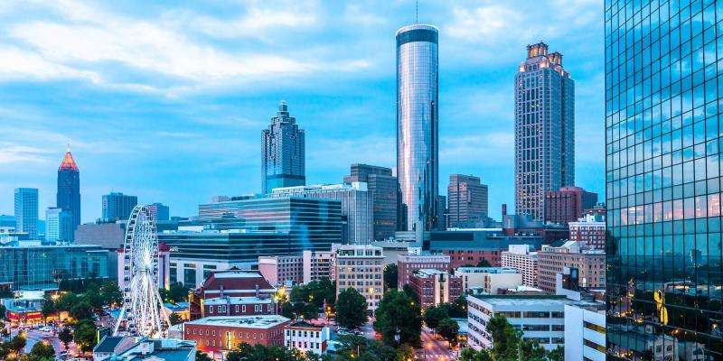 Georgia Real Estate Education: In-Person Vs. Online