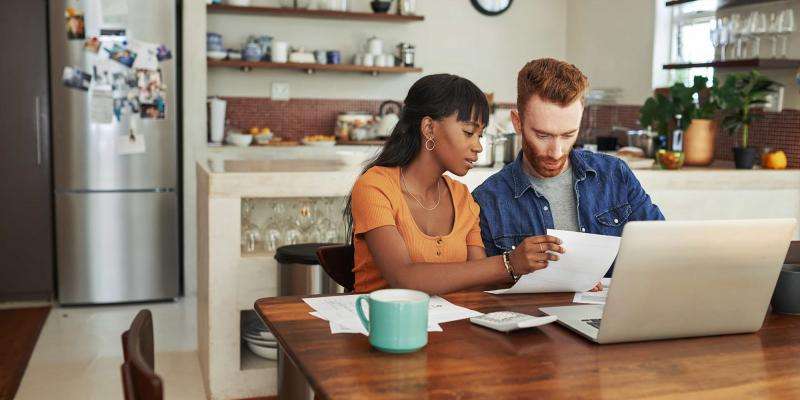 How Much Do Washington Real Estate Agents Make?