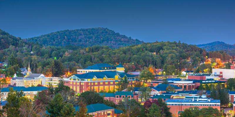 Welcome to North Carolina: A Brief Introduction to the Tar Heel State