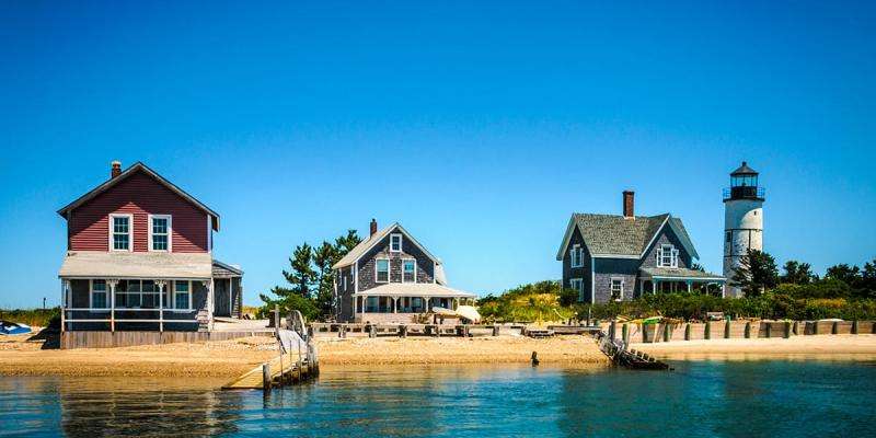 Massachusetts’ Vacation Counties Welcome the Masses