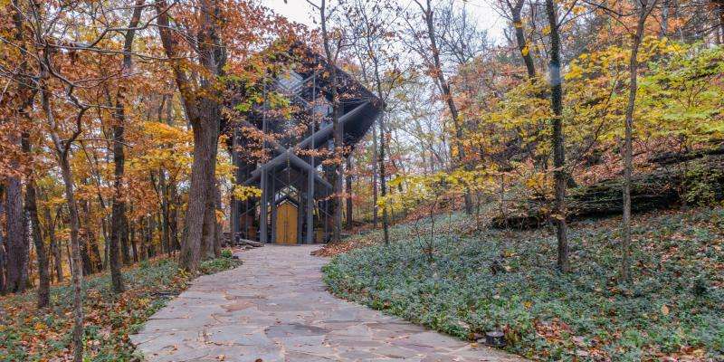 The Shockingly Well-Preserved Architecture of Eureka Springs
