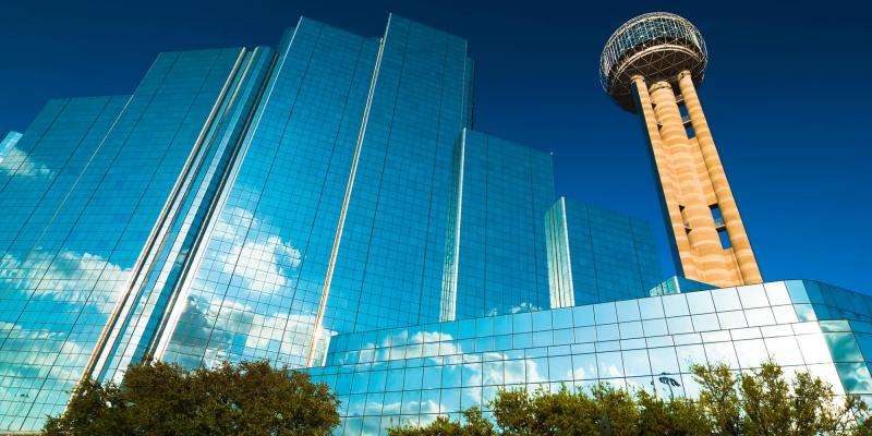 How to Become a Commercial Real Estate Agent 