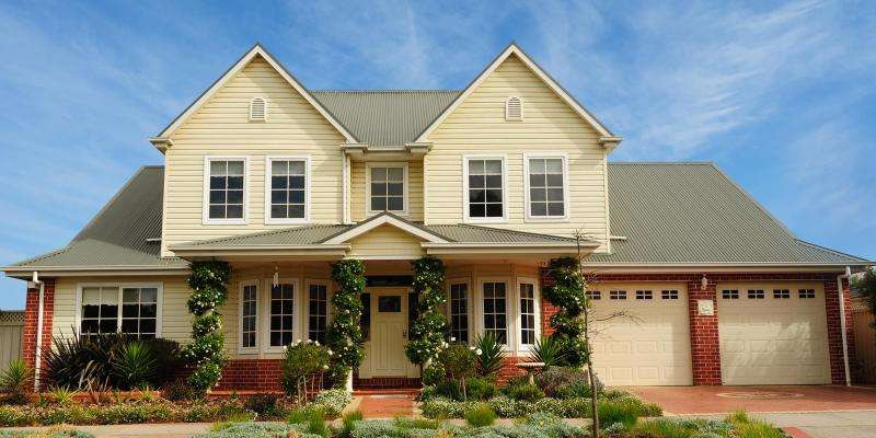 Real estate curb appeal