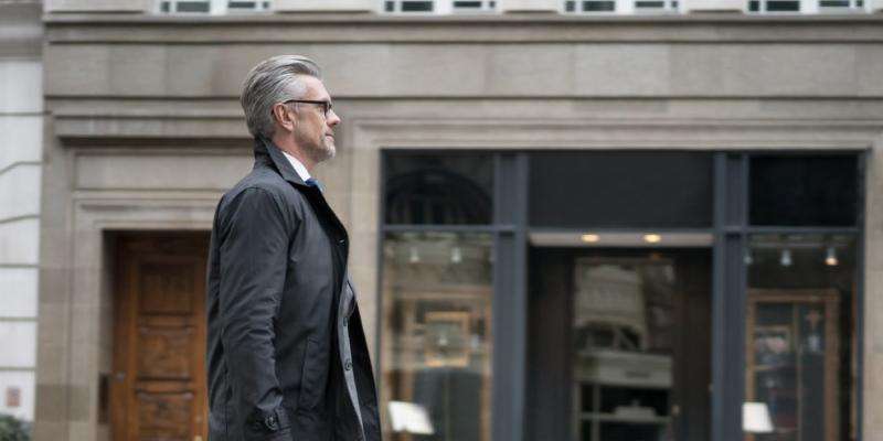 The Definitive Guide to Becoming a Mortgage Loan Officer