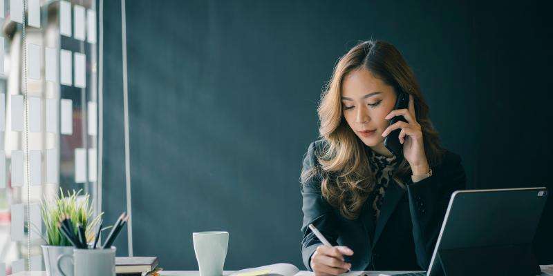 Mortgage Loan Processor vs. Mortgage Loan Officer | Understanding the Differences 